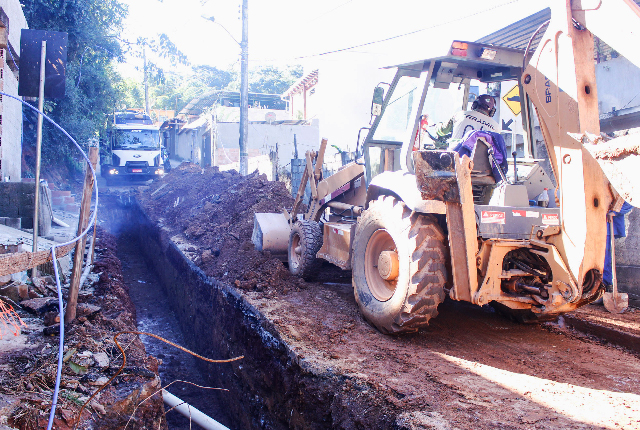 Alagamentos após chuvas causavam transtornos à comunidade local