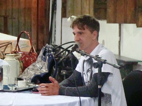 Artista marcou presença na Casa Aristides e falou da sua história
