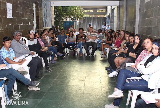 Mais de 50 pessoas participaram do encontro, que contou ainda com uma apresentação teatral