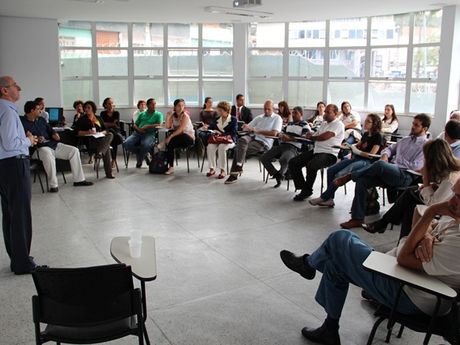 Prefeito de Itaúna apresenta modelo de coleta seletiva para motivar ações em Nova Lima